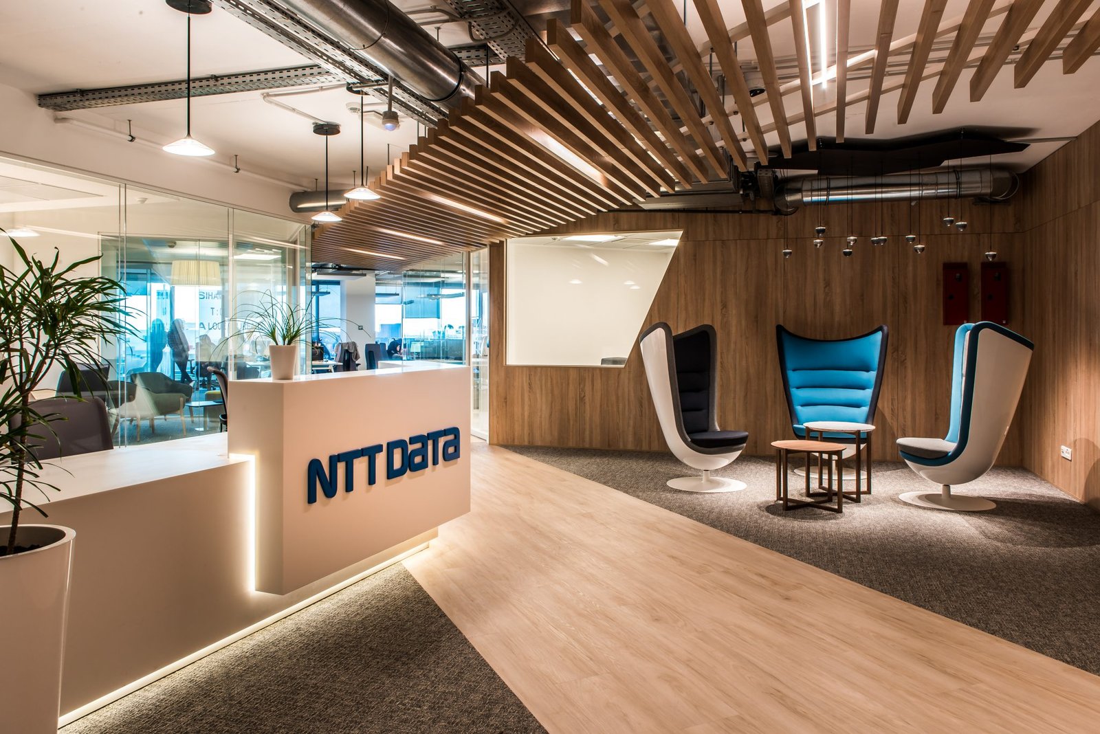 NTT DATA